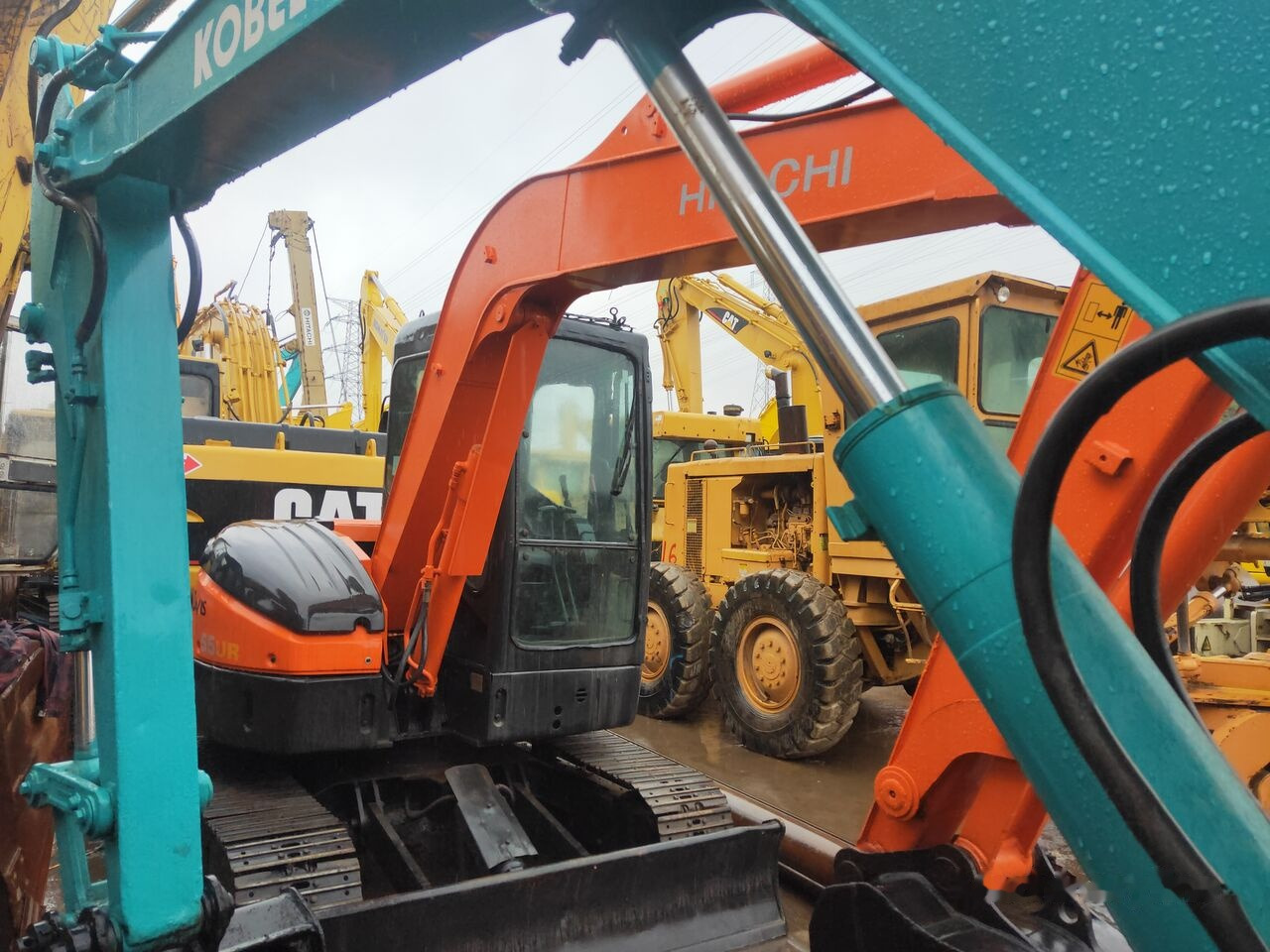 Hitachi ZX55 - حفارة مُصَّغرة: صورة 3 Hitachi ZX55 - حفارة مُصَّغرة: صورة 3