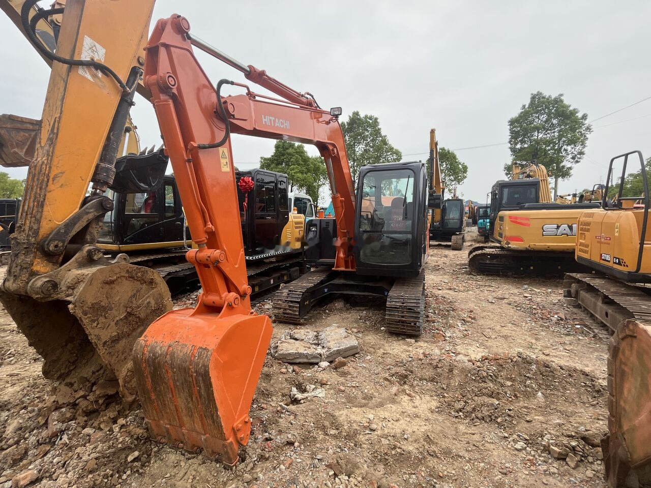 حفارة مُصَّغرة Hitachi ZX70: صورة 10