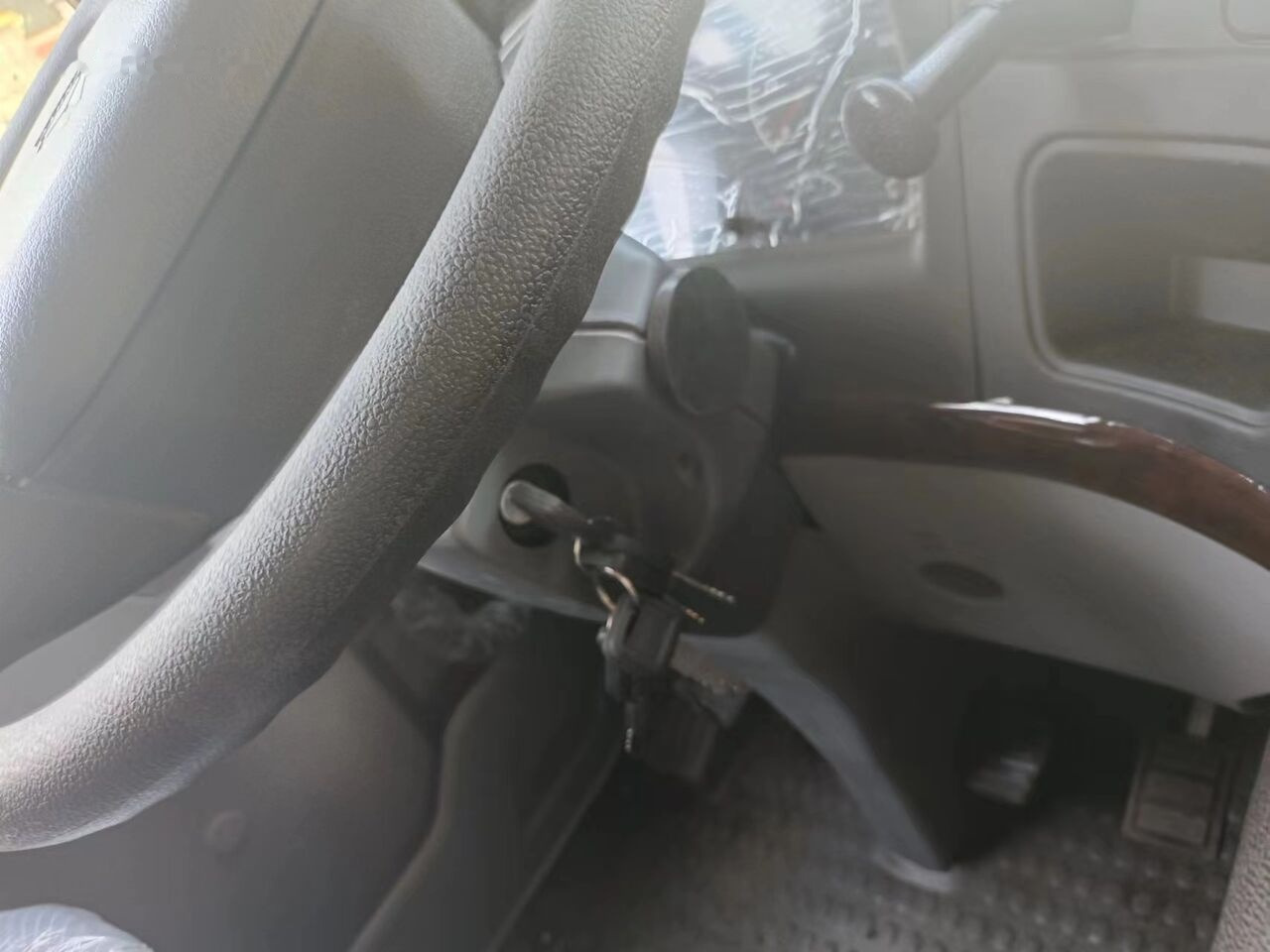 Howo 6*4 Brand New Howo 6*4 Brand New: صورة 17