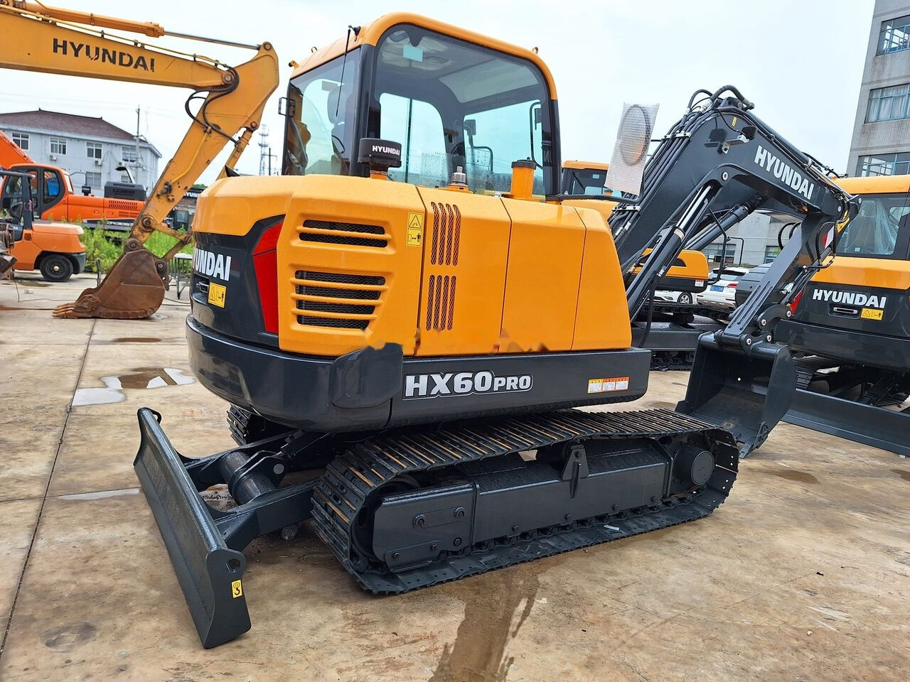Hyundai HX60 PRO New machine - حفارة مُصَّغرة: صورة 5 Hyundai HX60 PRO New machine - حفارة مُصَّغرة: صورة 5