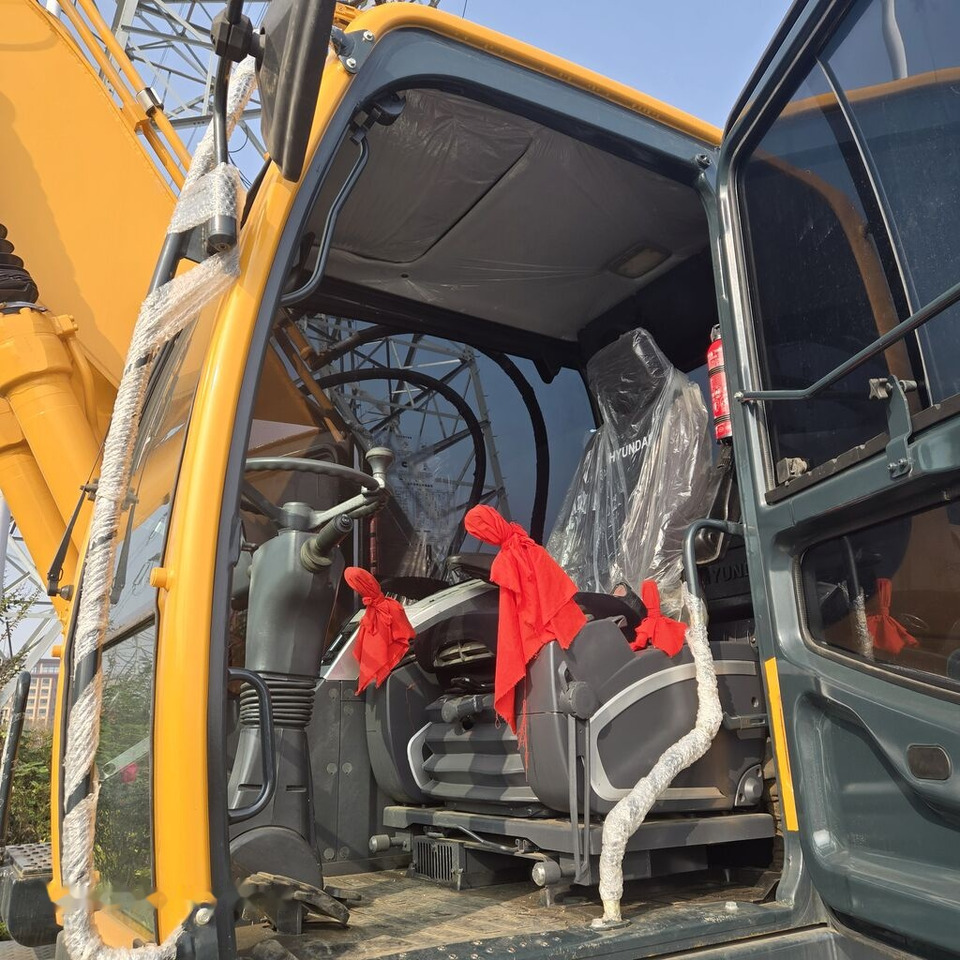 Hyundai R210W-9 - حفارة دولاب: صورة 3 Hyundai R210W-9 - حفارة دولاب: صورة 3