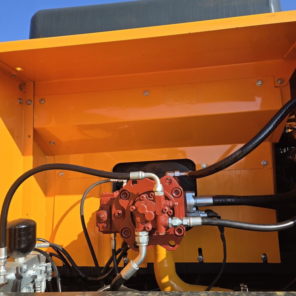 حفار زحاف Hyundai R305LC-9T: صورة 11