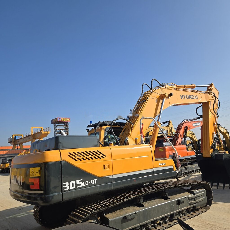 حفار زحاف Hyundai R305LC-9T: صورة 9