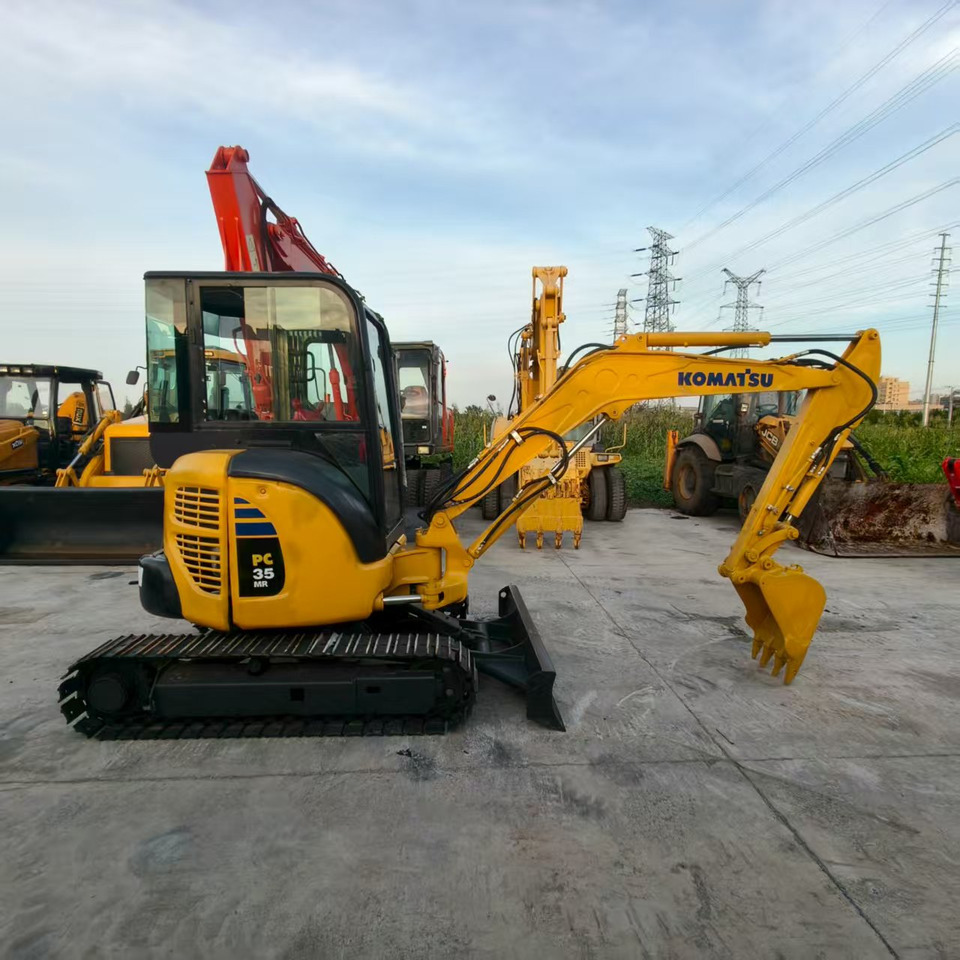 KOMATSU PC35MR - حفارة مُصَّغرة: صورة 3 KOMATSU PC35MR - حفارة مُصَّغرة: صورة 3