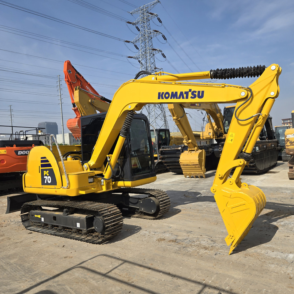 KOMATSU PC70-8 - حفارة مُصَّغرة: صورة 3 KOMATSU PC70-8 - حفارة مُصَّغرة: صورة 3