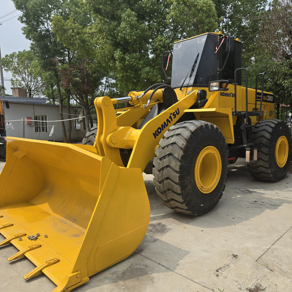 KOMATSU WA380 - اللودر بعجل: صورة 5 KOMATSU WA380 - اللودر بعجل: صورة 5