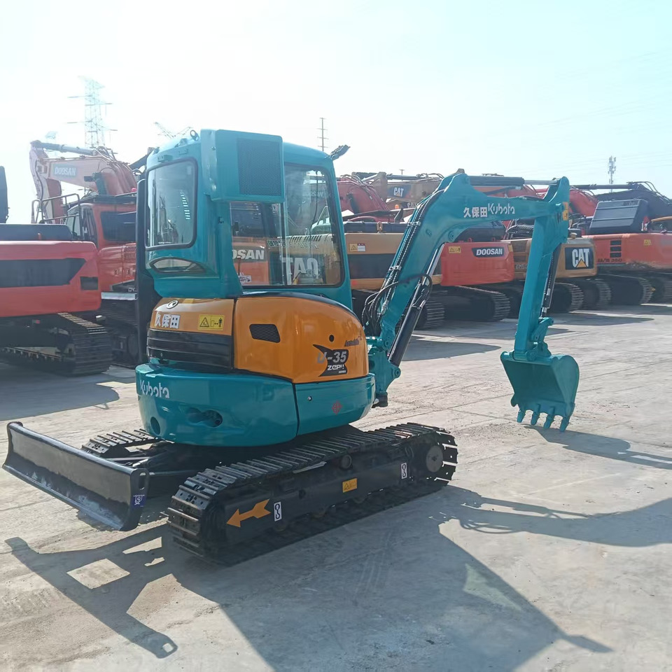 KUBOTA U35 - حفارة مُصَّغرة: صورة 1 KUBOTA U35 - حفارة مُصَّغرة: صورة 1