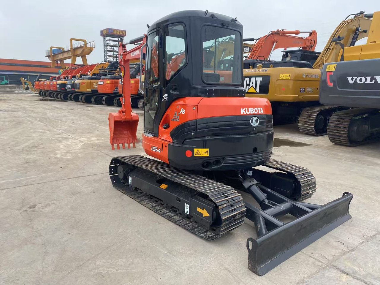 KUBOTA U55-4 - حفارة مُصَّغرة: صورة 5 KUBOTA U55-4 - حفارة مُصَّغرة: صورة 5