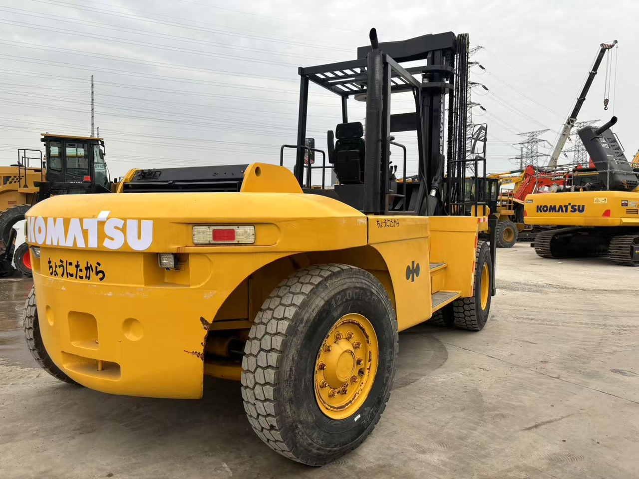 Komatsu FD200 - رافعة شوكية ديزل: صورة 4 Komatsu FD200 - رافعة شوكية ديزل: صورة 4