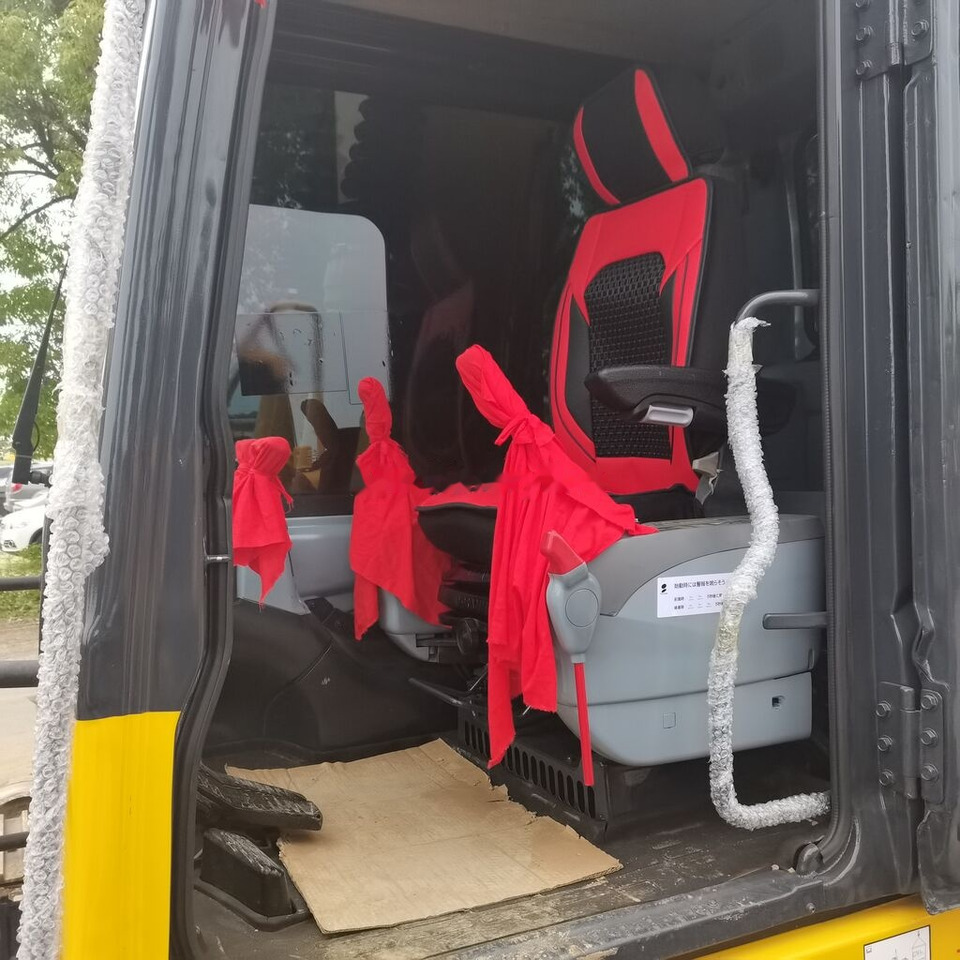 حفار زحاف Komatsu PC130-7: صورة 7