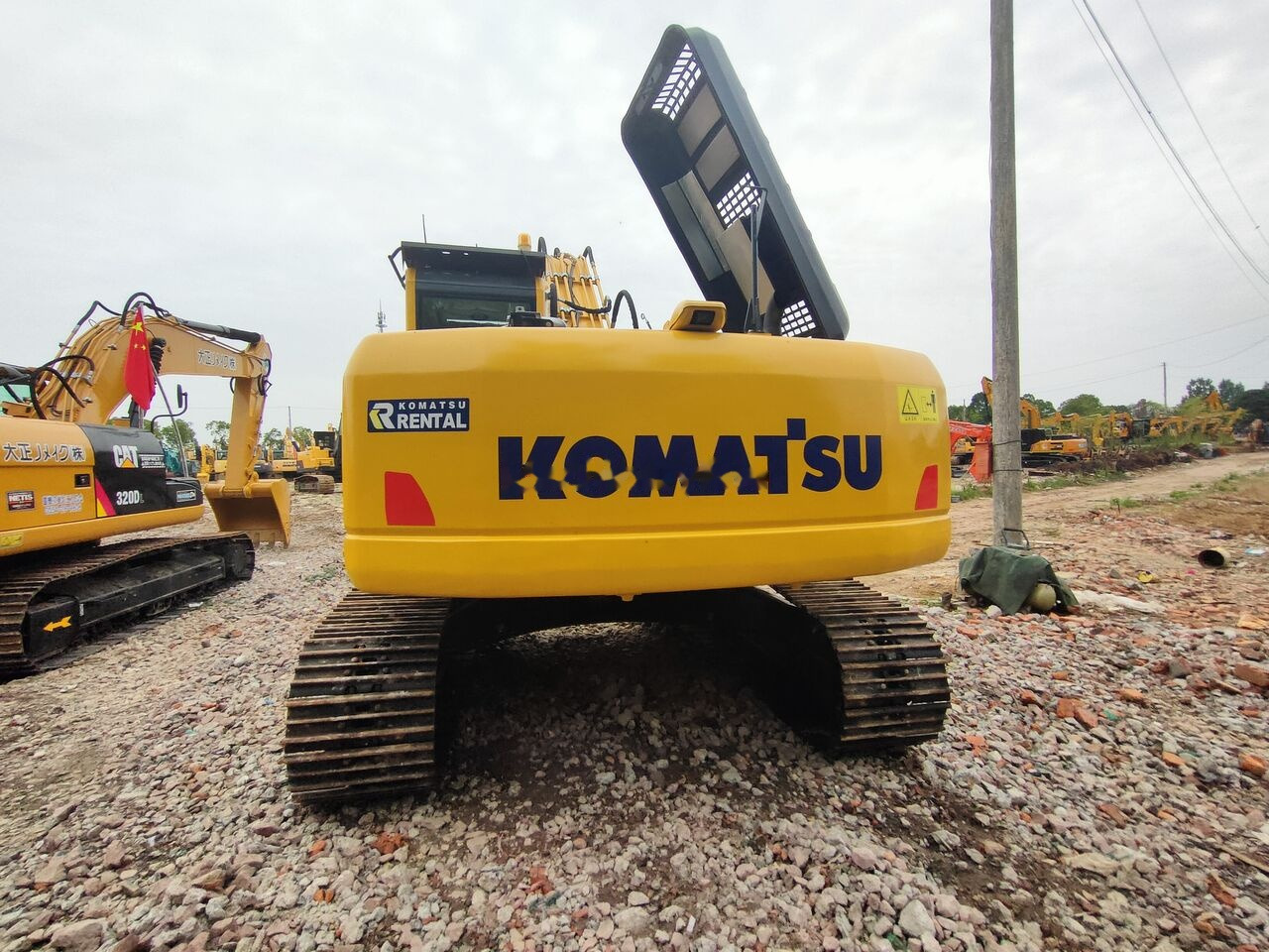 Komatsu PC240LC-8 - حفار زحاف: صورة 5 Komatsu PC240LC-8 - حفار زحاف: صورة 5