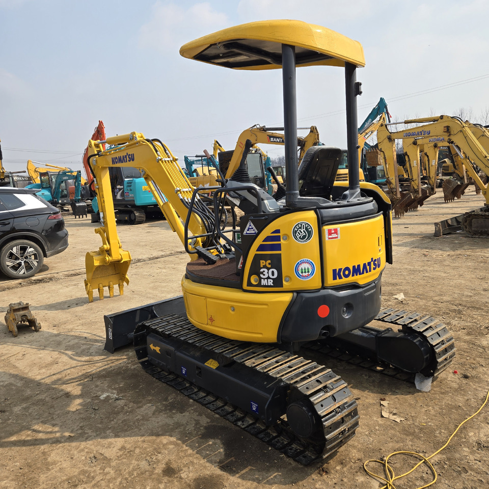 Komatsu PC30MR - حفار زحاف: صورة 4 Komatsu PC30MR - حفار زحاف: صورة 4