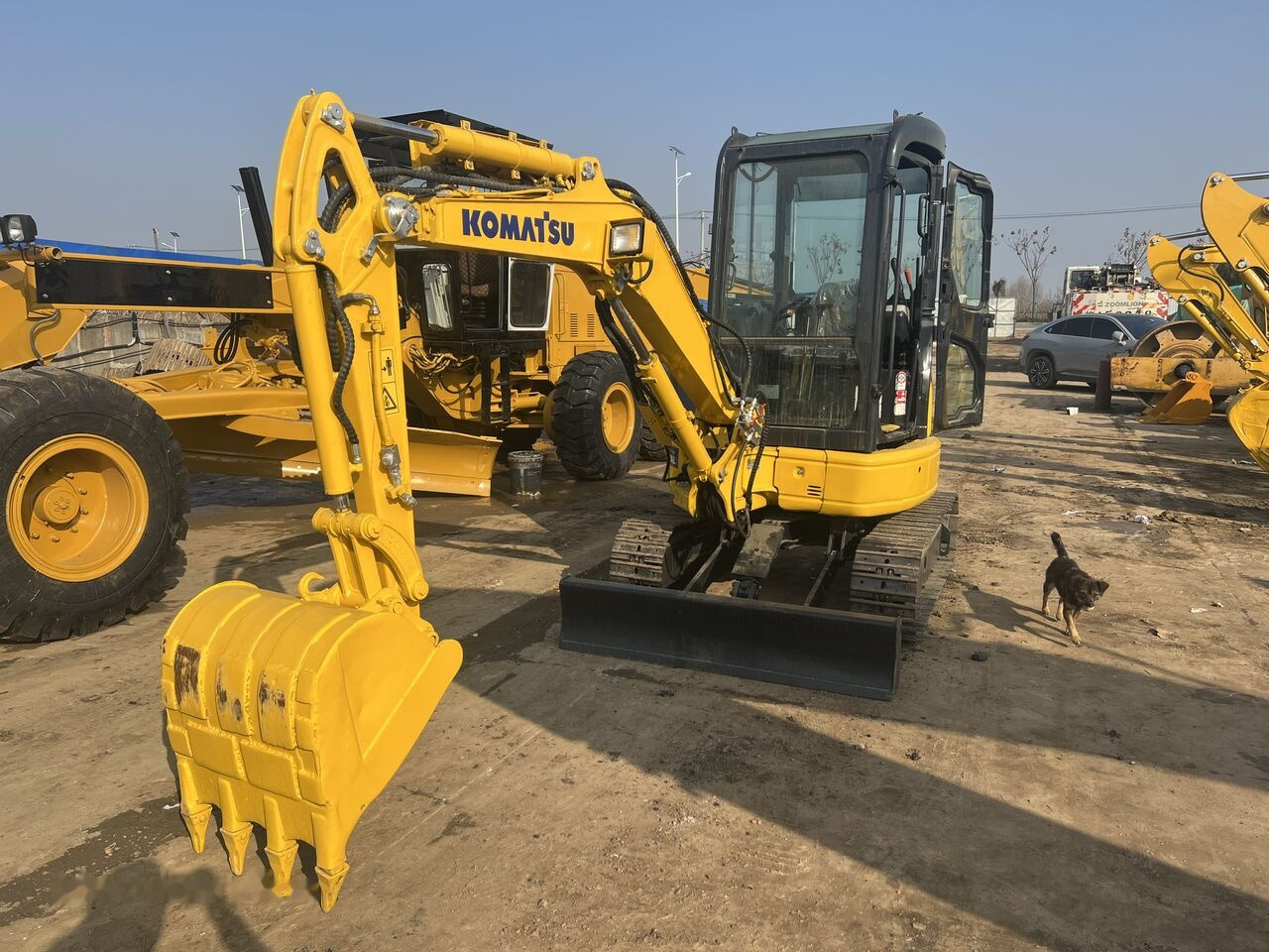 Komatsu PC30MR - حفارة مُصَّغرة: صورة 3 Komatsu PC30MR - حفارة مُصَّغرة: صورة 3