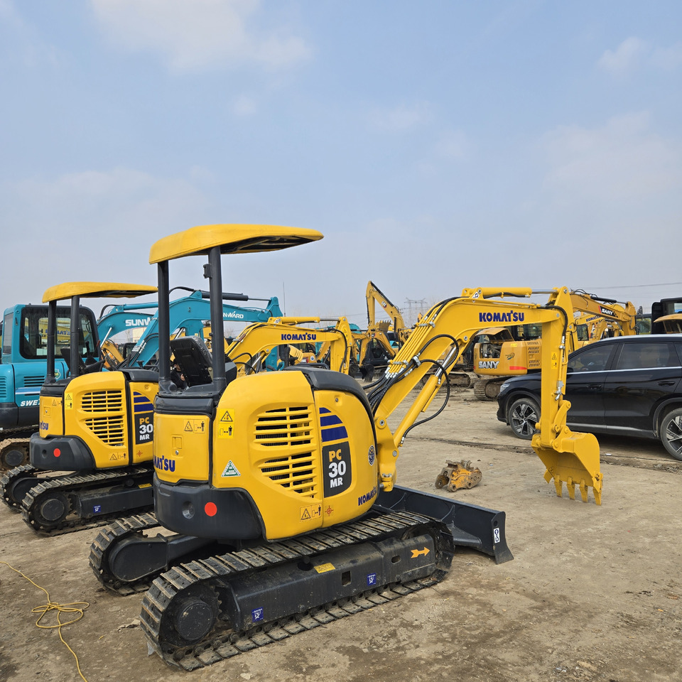 Komatsu PC30MR - حفار زحاف: صورة 2 Komatsu PC30MR - حفار زحاف: صورة 2