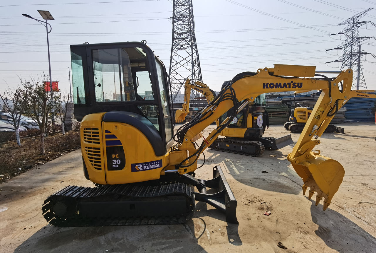 Komatsu PC30MR - حفارة مُصَّغرة: صورة 4 Komatsu PC30MR - حفارة مُصَّغرة: صورة 4