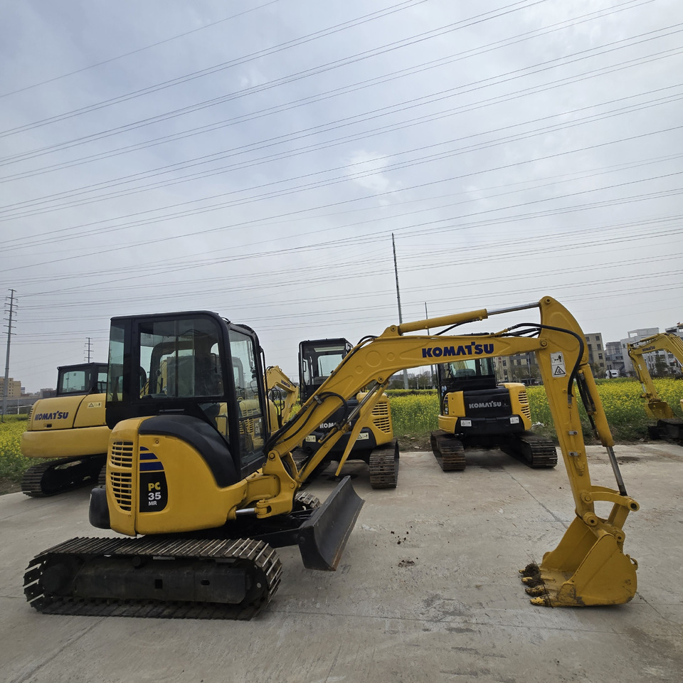 Komatsu PC35MR - حفارة مُصَّغرة: صورة 1 Komatsu PC35MR - حفارة مُصَّغرة: صورة 1