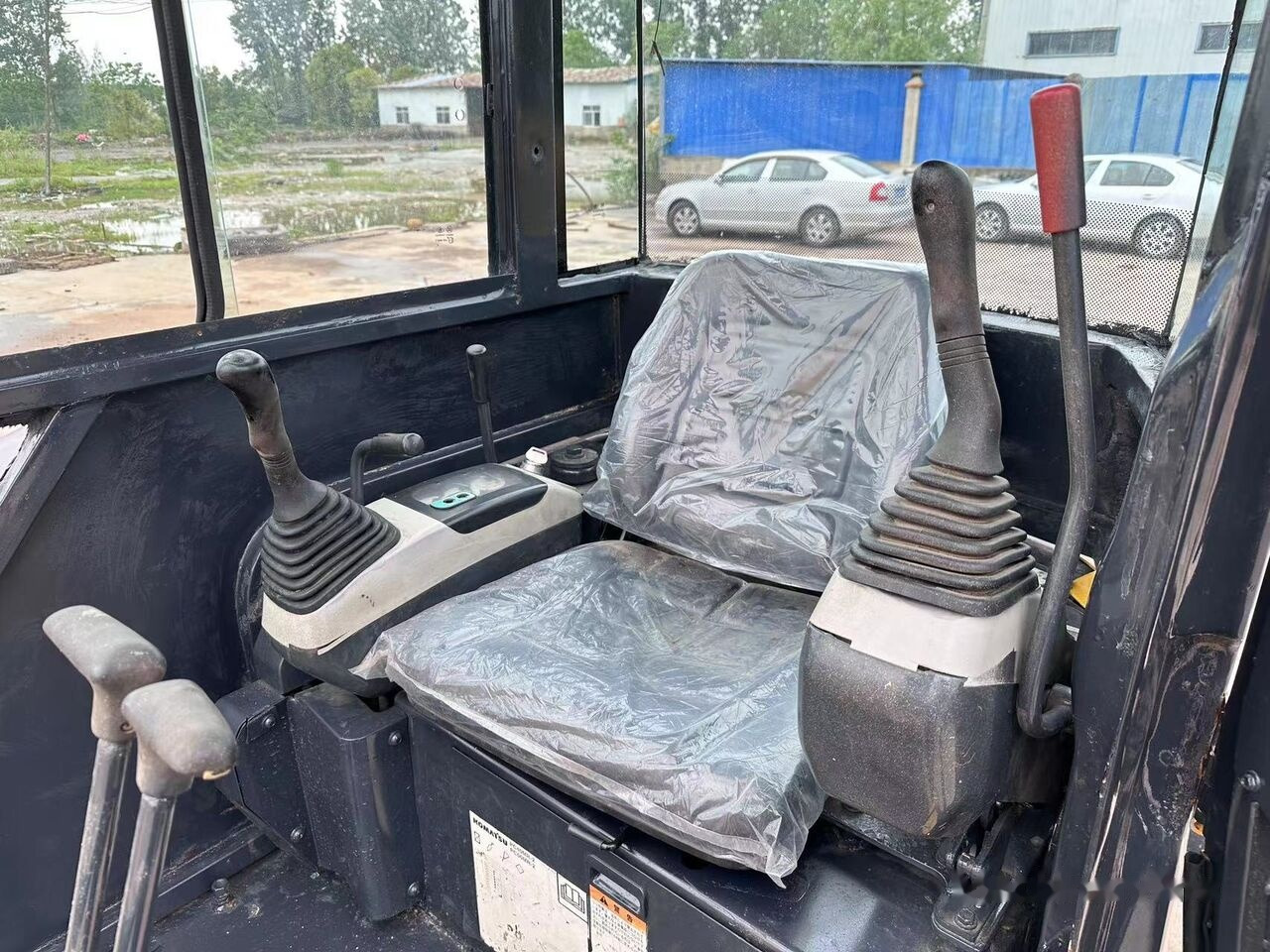 Komatsu PC50MR - حفار زحاف: صورة 5 Komatsu PC50MR - حفار زحاف: صورة 5