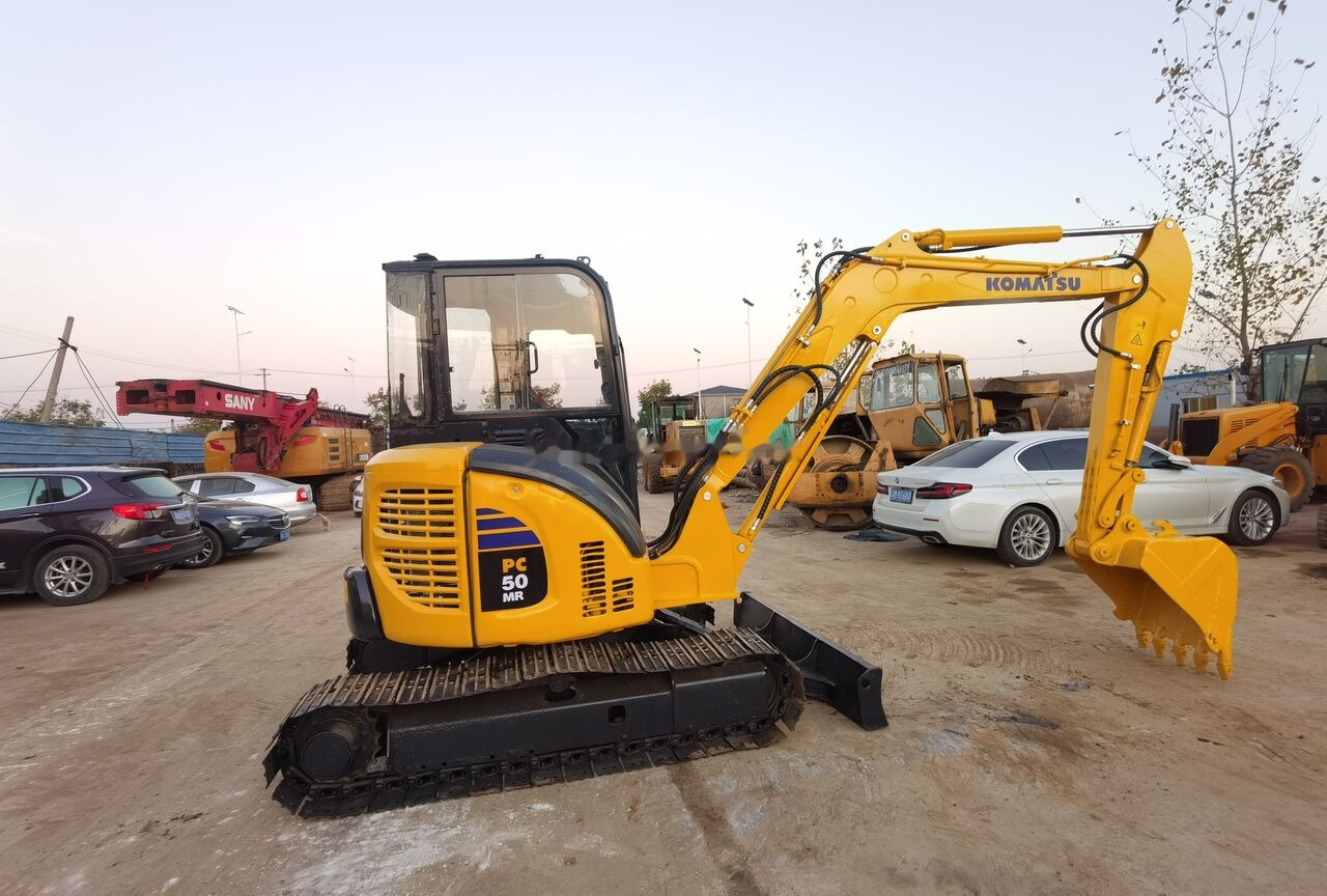 Komatsu PC50MR - حفارة مُصَّغرة: صورة 4 Komatsu PC50MR - حفارة مُصَّغرة: صورة 4