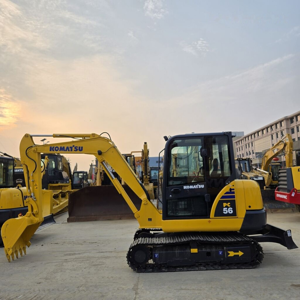 Komatsu PC56 - حفارة مُصَّغرة: صورة 4 Komatsu PC56 - حفارة مُصَّغرة: صورة 4