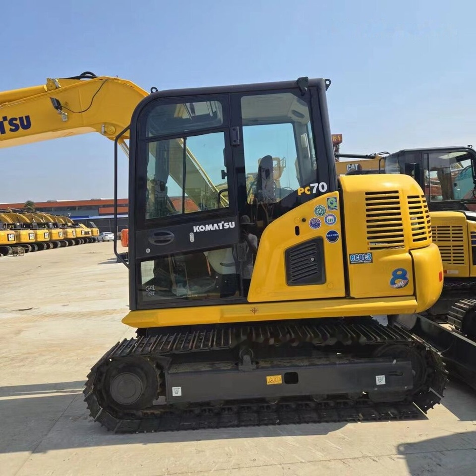 Komatsu PC70-8 - حفار زحاف: صورة 5 Komatsu PC70-8 - حفار زحاف: صورة 5