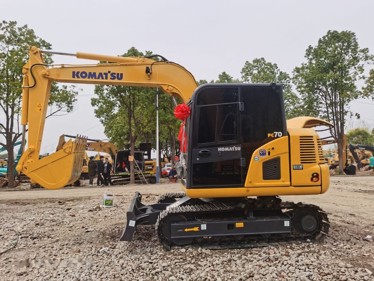 Komatsu PC70-8 - حفار زحاف: صورة 4 Komatsu PC70-8 - حفار زحاف: صورة 4