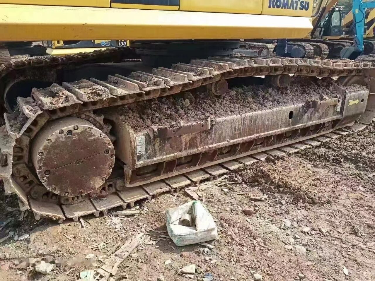 Komatsu pc400-8 - حفار زحاف: صورة 3 Komatsu pc400-8 - حفار زحاف: صورة 3