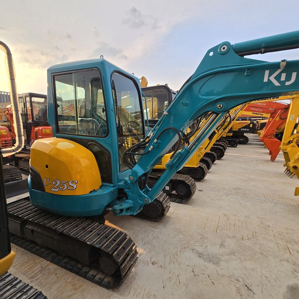 Kubota U25S - حفارة مُصَّغرة: صورة 4 Kubota U25S - حفارة مُصَّغرة: صورة 4