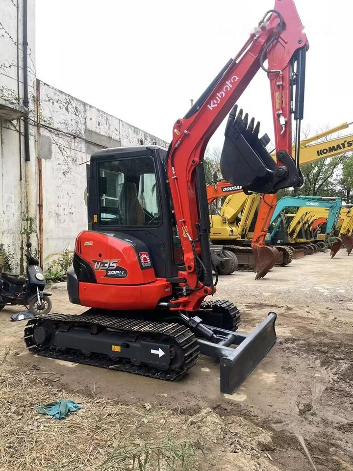 Kubota U35 - حفارة مُصَّغرة: صورة 1 Kubota U35 - حفارة مُصَّغرة: صورة 1