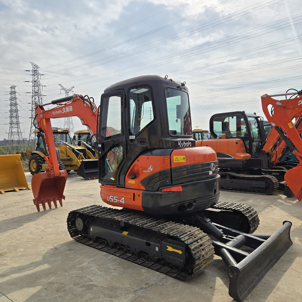 Kubota U55 - حفارة مُصَّغرة: صورة 4 Kubota U55 - حفارة مُصَّغرة: صورة 4