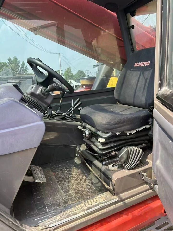 Manitou MT1740 - رافعة تلسكوبية: صورة 5 Manitou MT1740 - رافعة تلسكوبية: صورة 5