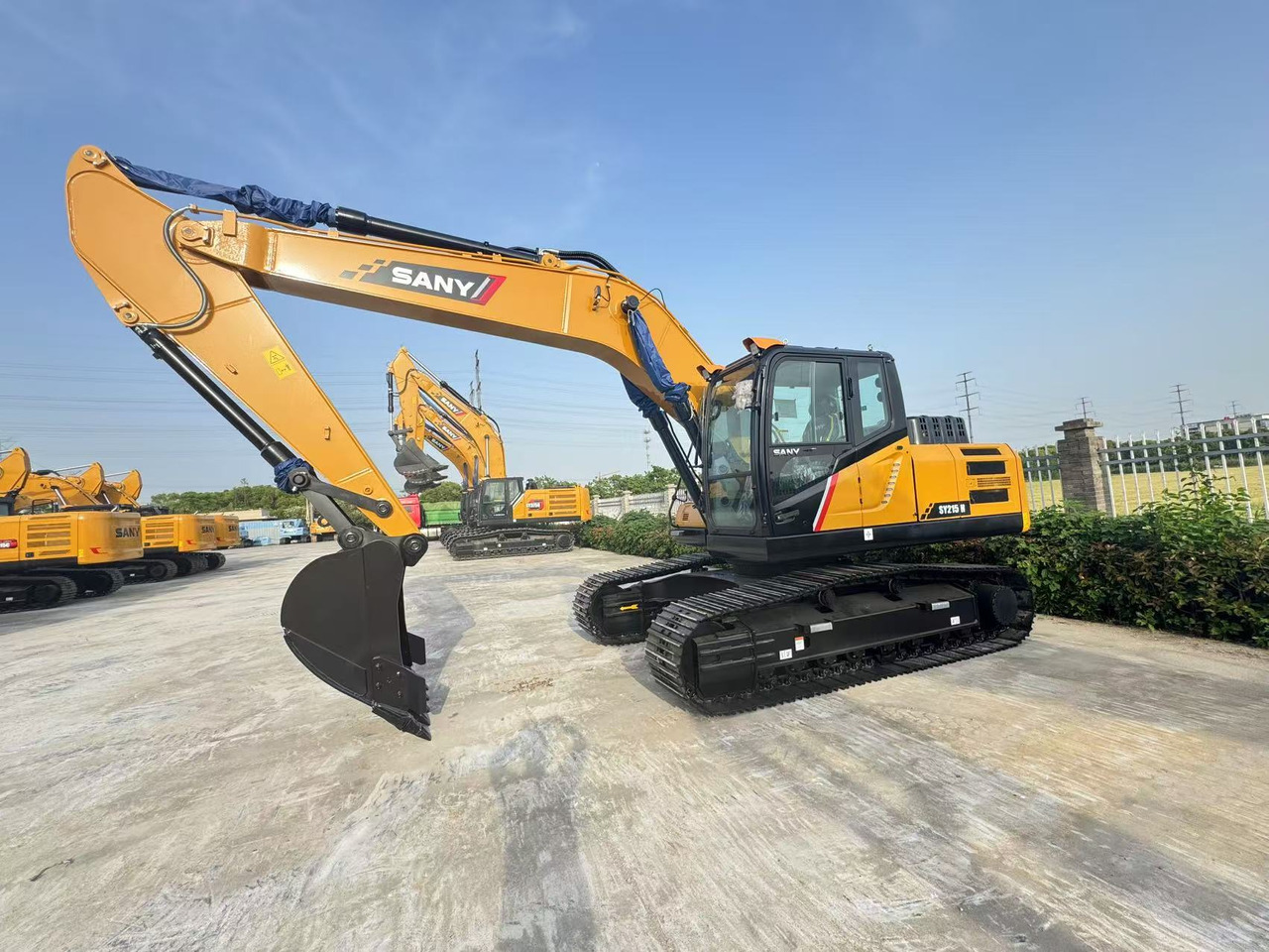 SANY SY215H - حفار زحاف: صورة 4 SANY SY215H - حفار زحاف: صورة 4