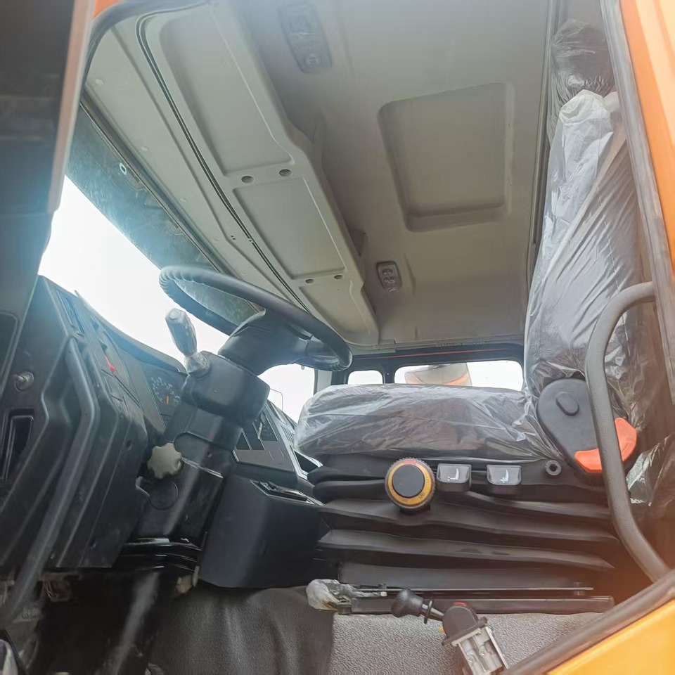 شاحنة قلاب SHACMAN F3000: صورة 9 شاحنة قلاب SHACMAN F3000: صورة 9