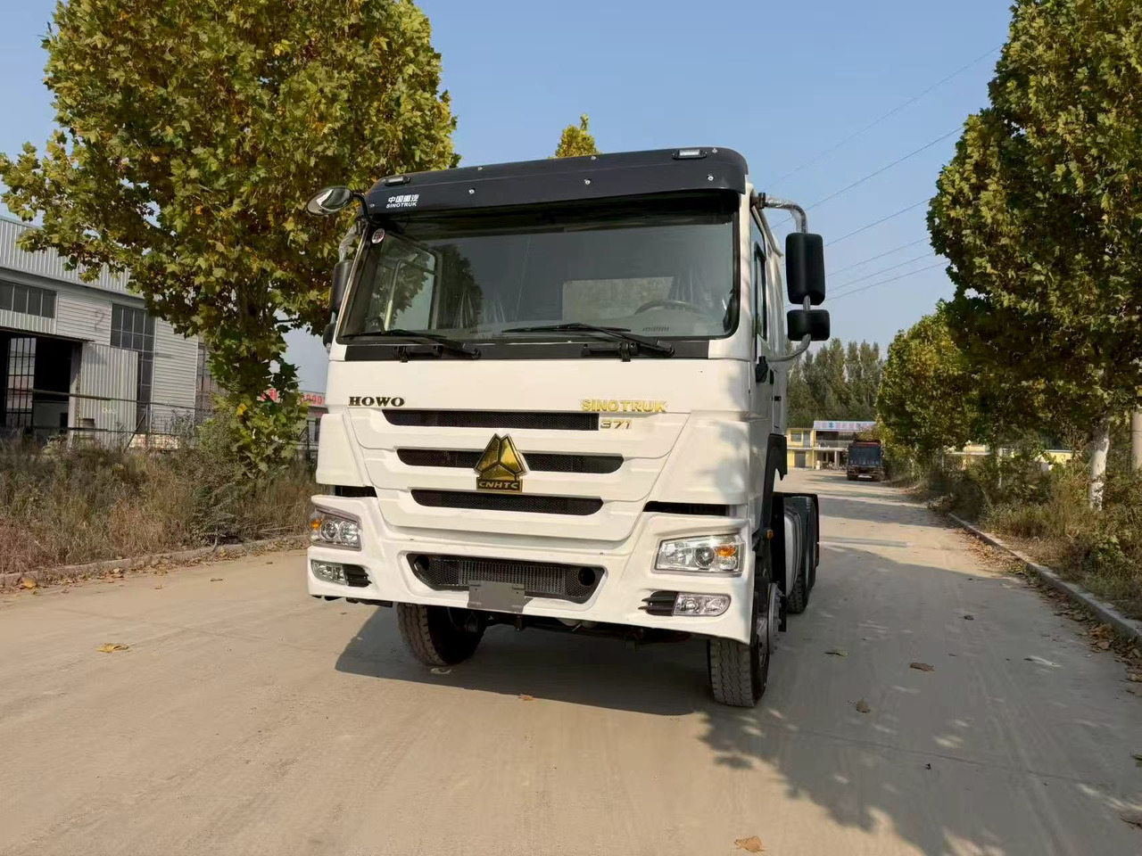 SINOTRUK HOWO tractor - وحدة جر: صورة 2 SINOTRUK HOWO tractor - وحدة جر: صورة 2