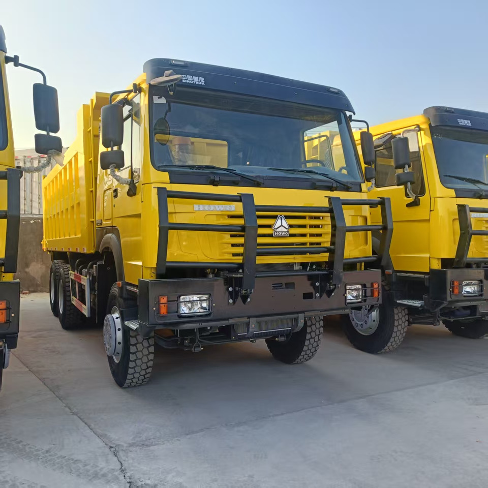SINOTRUK HOWO - شاحنة قلاب: صورة 2 SINOTRUK HOWO - شاحنة قلاب: صورة 2