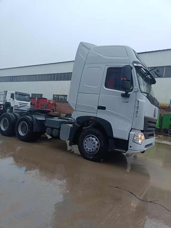 SINOTRUK HOWO - وحدة جر: صورة 2 SINOTRUK HOWO - وحدة جر: صورة 2