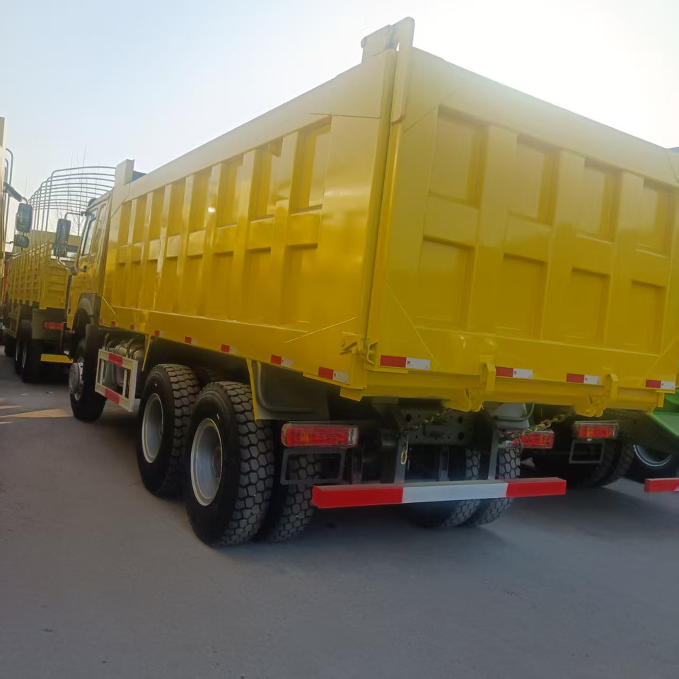 SINOTRUK HOWO - شاحنة قلاب: صورة 4 SINOTRUK HOWO - شاحنة قلاب: صورة 4