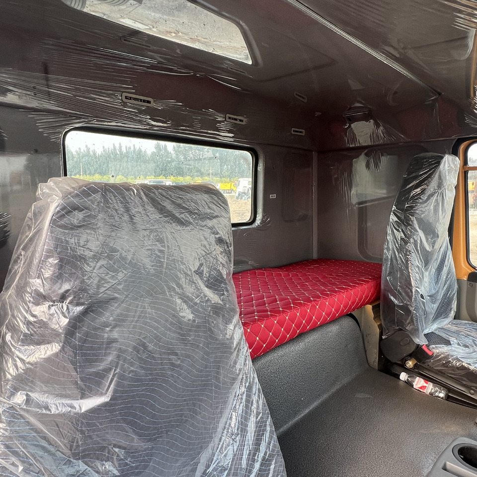 SINOTRUK HOWO - وحدة جر: صورة 2 SINOTRUK HOWO - وحدة جر: صورة 2