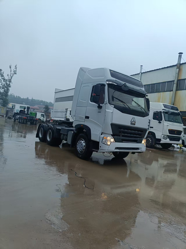 SINOTRUK HOWO - وحدة جر: صورة 1 SINOTRUK HOWO - وحدة جر: صورة 1