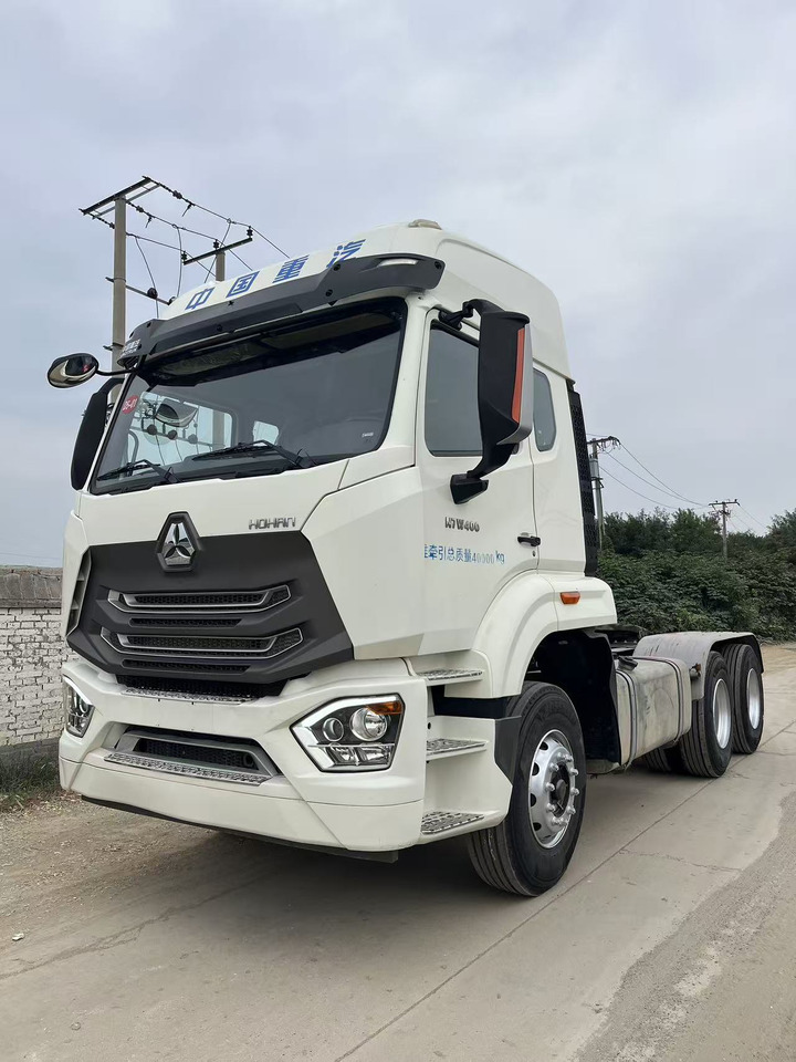 SINOTRUK Haohan - وحدة جر: صورة 1 SINOTRUK Haohan - وحدة جر: صورة 1