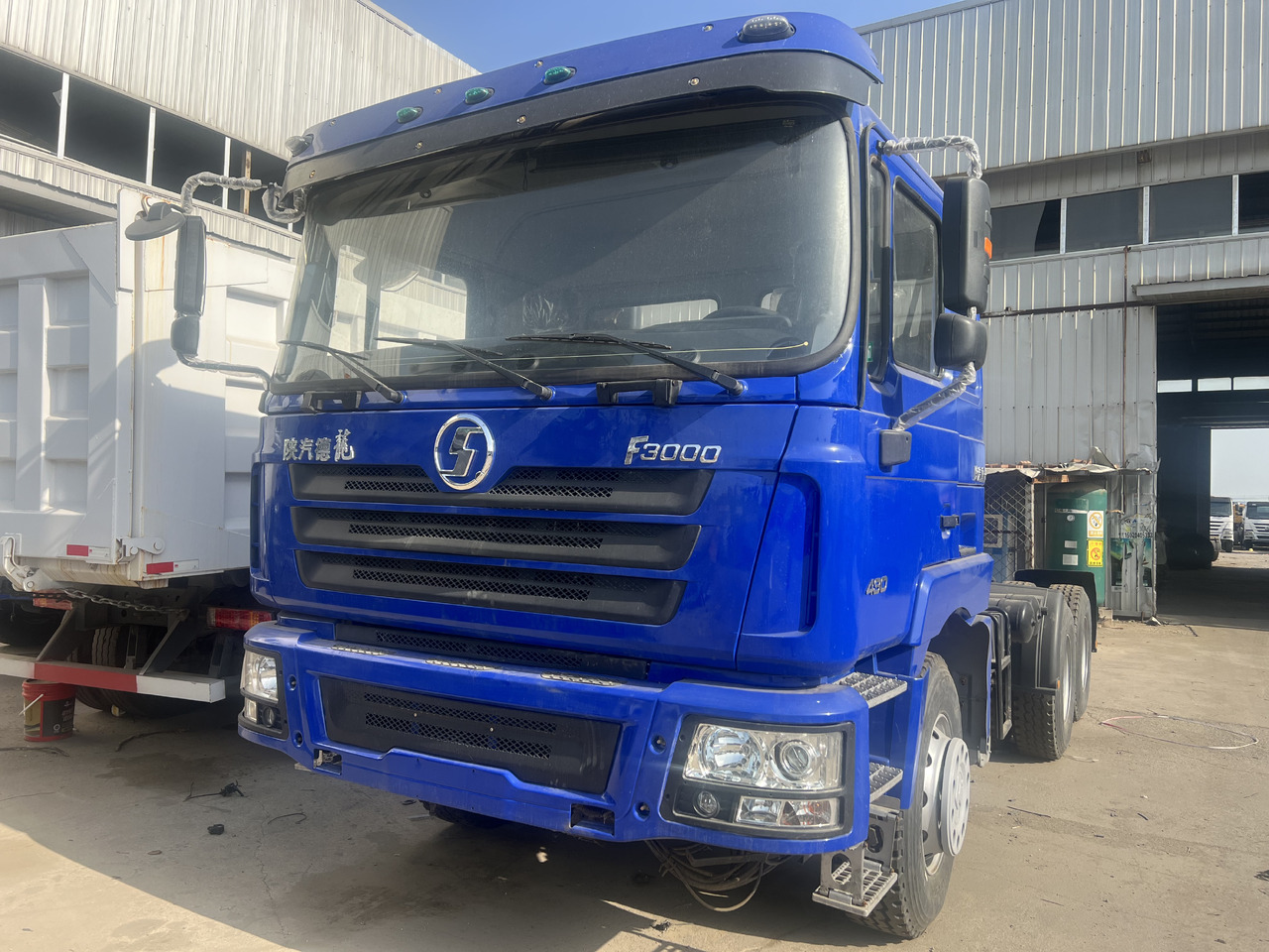 Shacman F3000 - وحدة جر: صورة 1 Shacman F3000 - وحدة جر: صورة 1