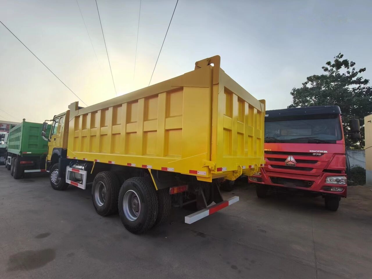 Sinotruk Howo 375 - شاحنة قلاب: صورة 2 Sinotruk Howo 375 - شاحنة قلاب: صورة 2