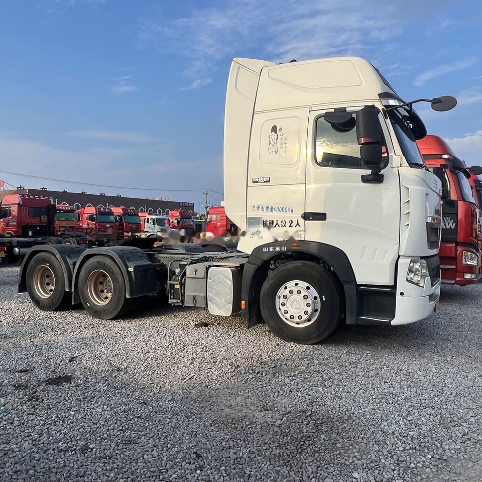 Sinotruk Howo T7H 480 - وحدة جر: صورة 1 Sinotruk Howo T7H 480 - وحدة جر: صورة 1