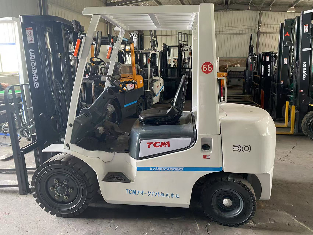 TCM FD30T3C - رافعة شوكية ديزل: صورة 1 TCM FD30T3C - رافعة شوكية ديزل: صورة 1