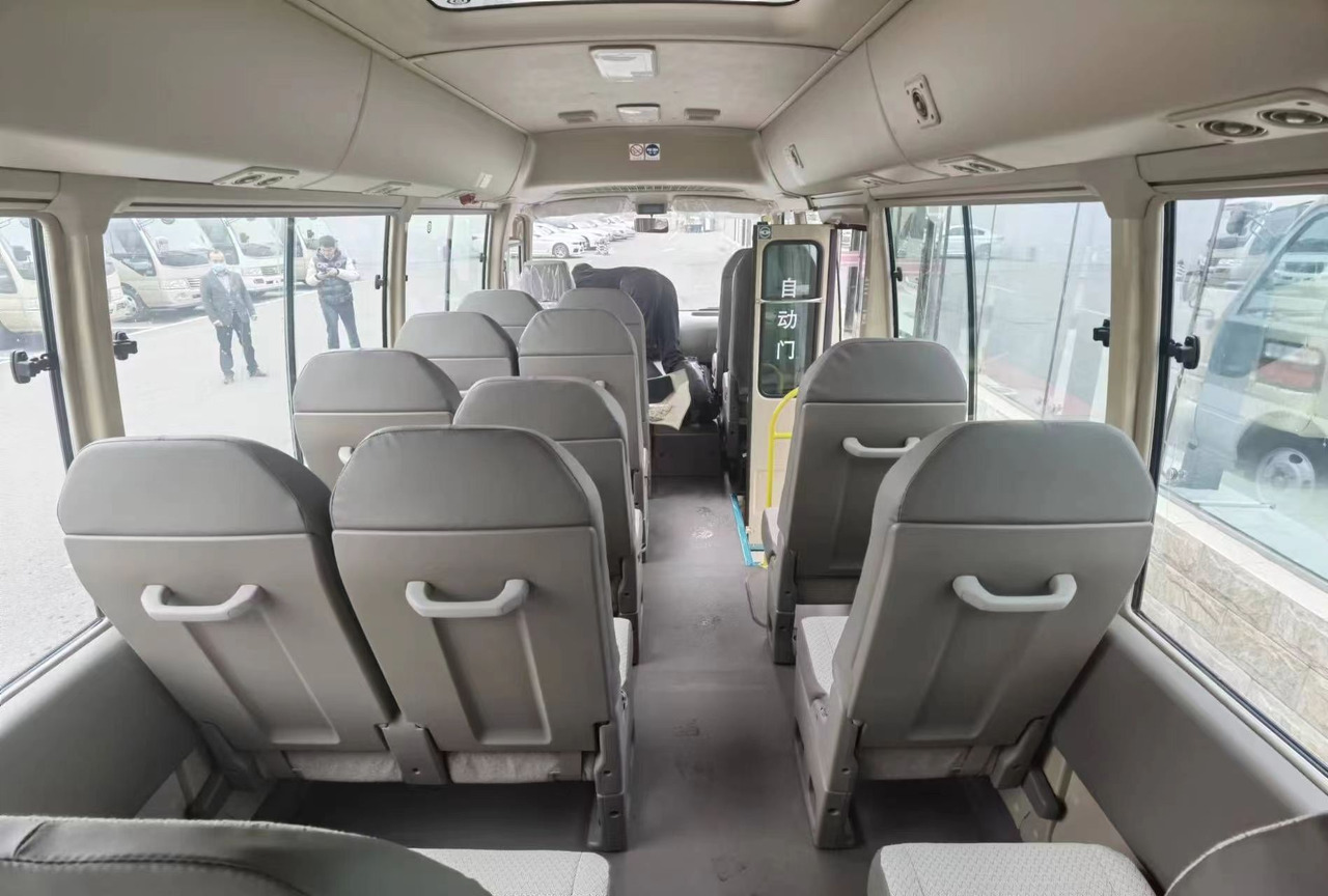 TOYOTA COASTER - حافلة: صورة 3 TOYOTA COASTER - حافلة: صورة 3