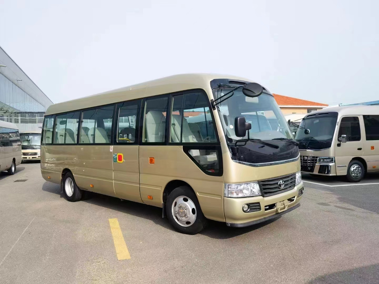 TOYOTA COASTER - حافلة: صورة 1 TOYOTA COASTER - حافلة: صورة 1