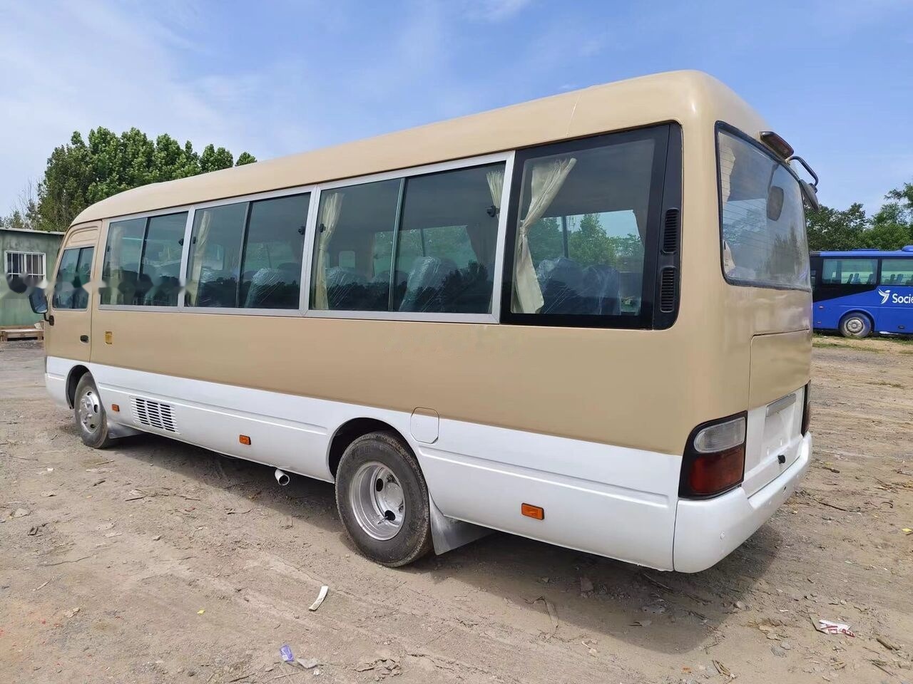 Toyota Coaster - حافلة المدينة: صورة 1 Toyota Coaster - حافلة المدينة: صورة 1
