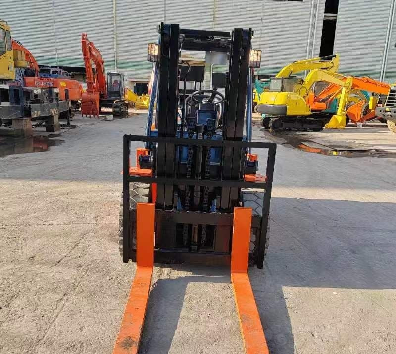 Toyota FD50 - رافعة شوكية ديزل: صورة 3 Toyota FD50 - رافعة شوكية ديزل: صورة 3