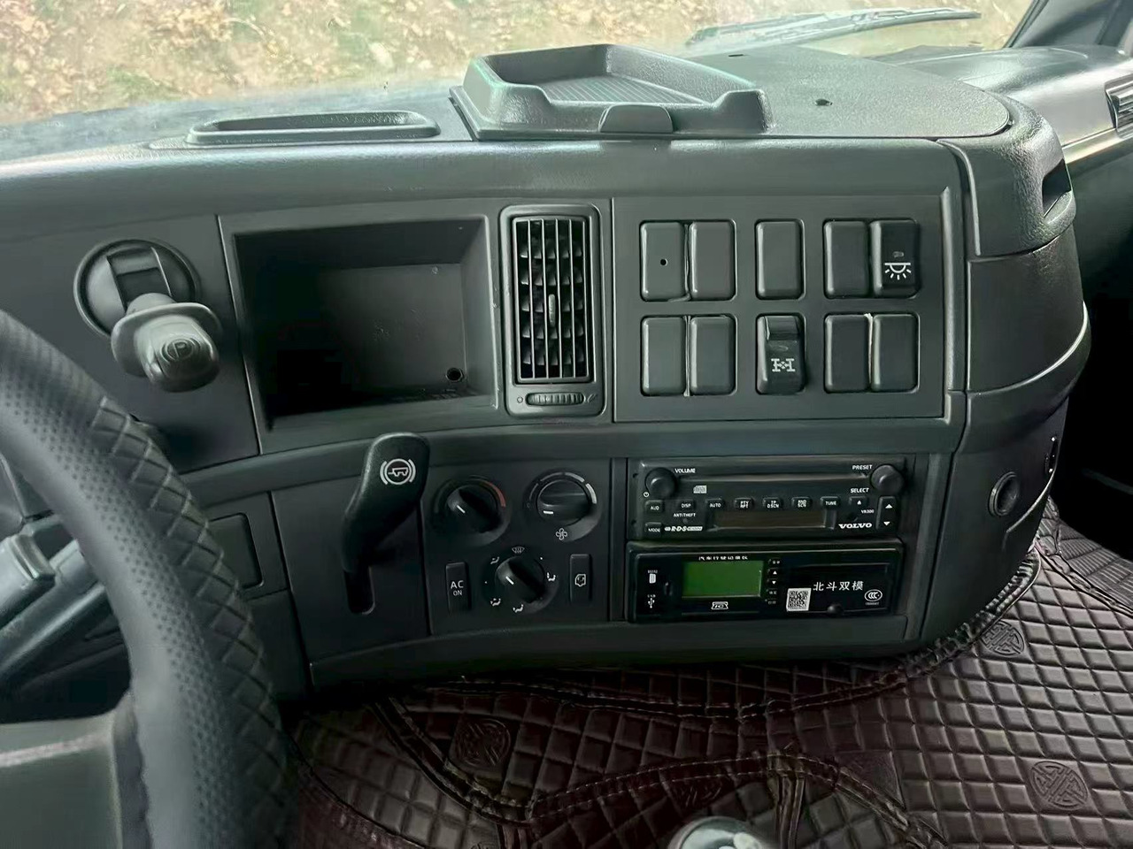 وحدة جر VOLVO FM440: صورة 11