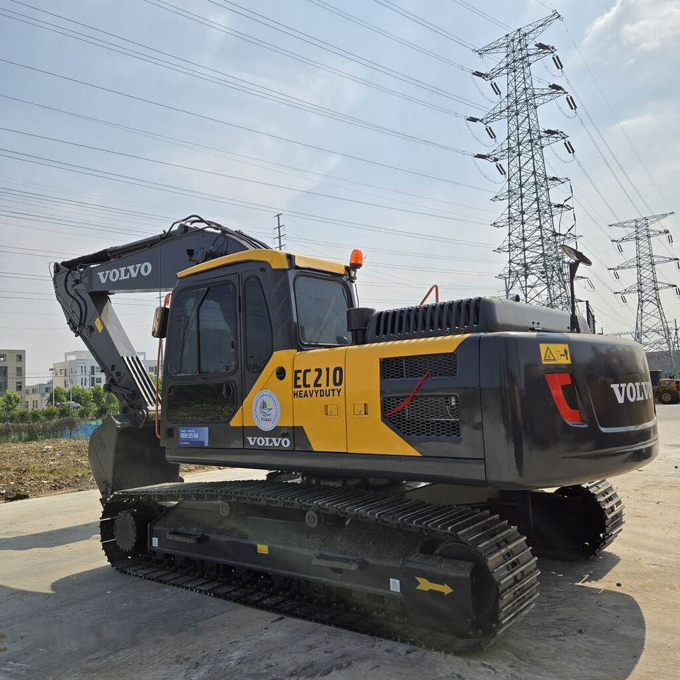 Volvo EC210 - حفار زحاف: صورة 2 Volvo EC210 - حفار زحاف: صورة 2