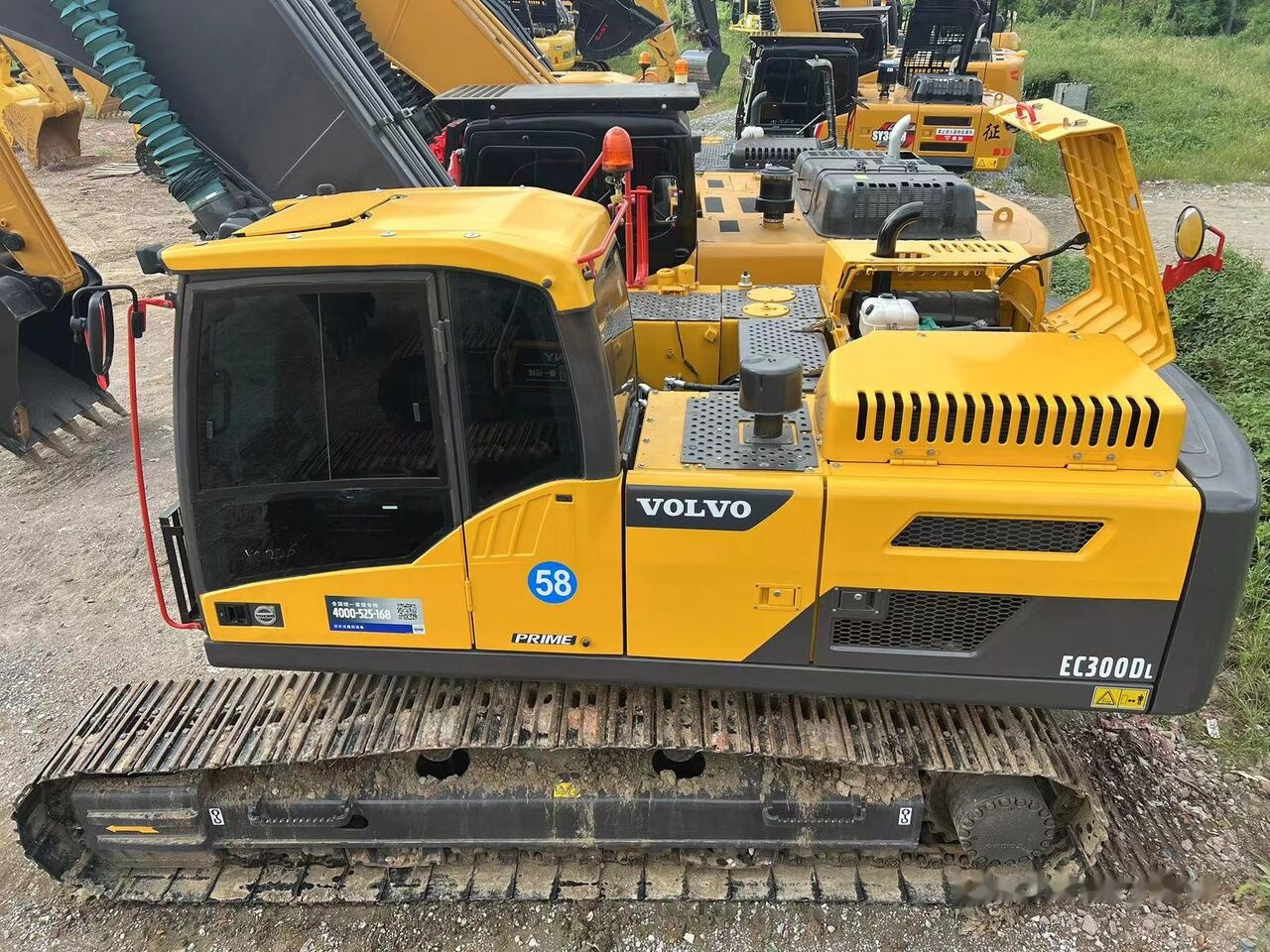 حفار زحاف Volvo EC300D: صورة 9 حفار زحاف Volvo EC300D: صورة 9